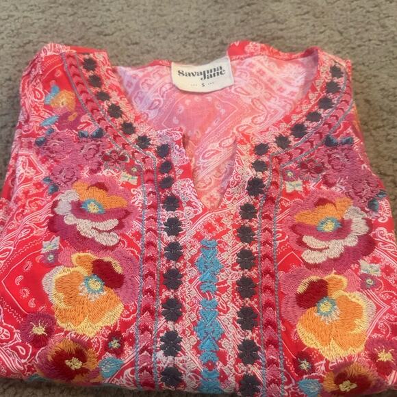 SAVANNA JANE BOHO EMBROIDERED TOP BELL SLEEVES RAYON V NECK SMALL ALL SEASONS - Picture 12 of 14